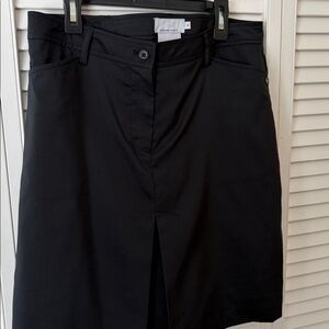 Like New Golf  Cracked Wheat skort length  19-1/2”